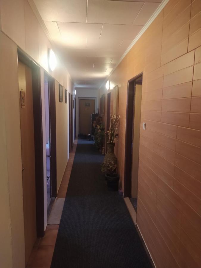 Drevenka Hotel Provodin Luaran gambar